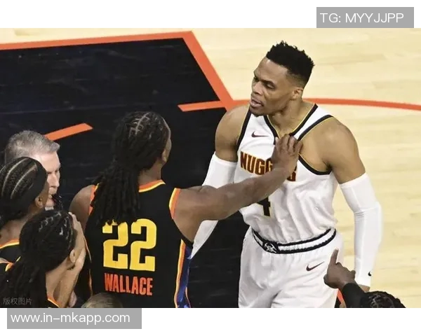 保罗与威少庆生合照温馨互动兄弟情深引发球迷热议